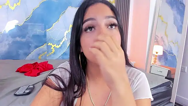 Kylieandjhonny live sex cam