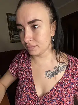 Roxana_Bell's cam snapshot