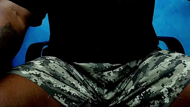 _Tyler_hot's cam snapshot