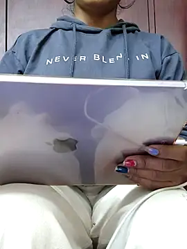 jaahnavi-reddy's cam snapshot