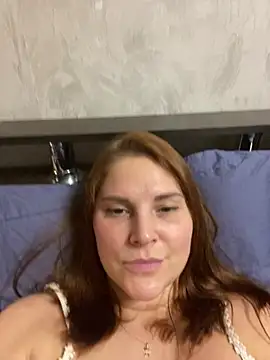 Ellis_Foxy's cam snapshot