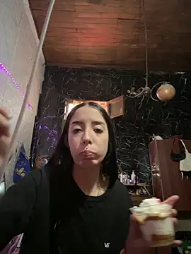 ricausuvave's cam snapshot