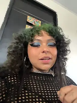 PrincessLauren420 live sex cam