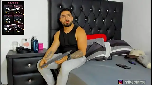 mikeblaree live sex cam