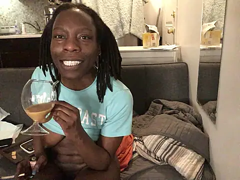 littyleesh1's cam snapshot