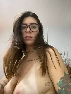 fer-nanda's cam snapshot