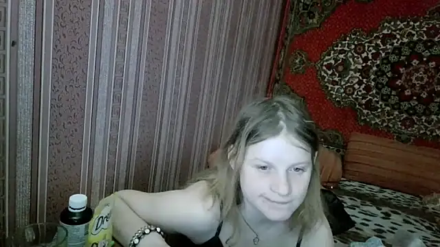 Kathlyn__Heath live sex cam