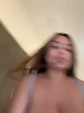 valeria2019hot live sex cam