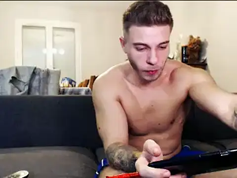 Elkafit28 live sex cam