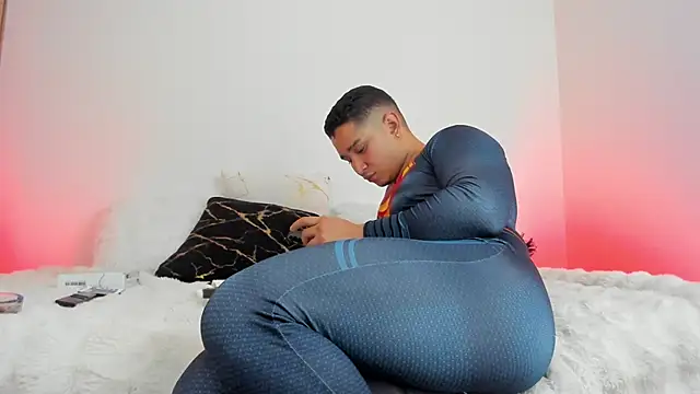 Axel_nova live sex cam