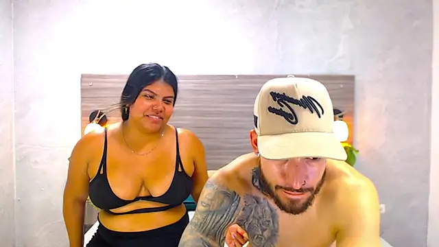 Paulina_And_Tayron's cam snapshot