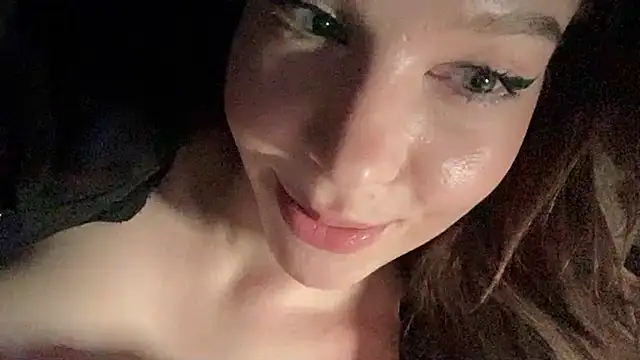 Karrolliza live sex cam