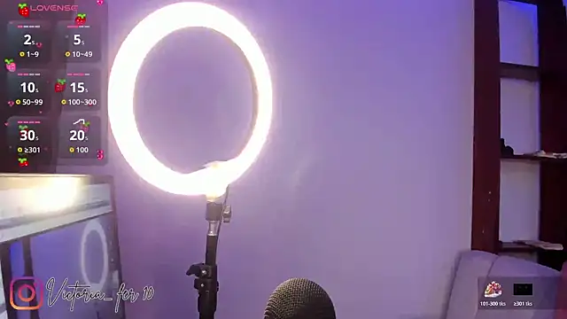 Victoria_fer live sex cam