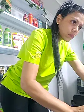 Tatianna_Loove_'s cam snapshot