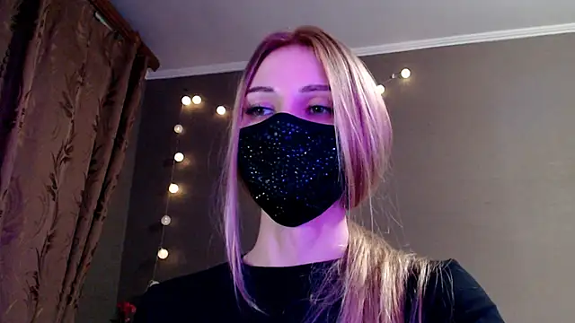 Iris_lave's cam snapshot