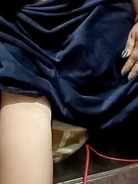 Simran_008's cam snapshot