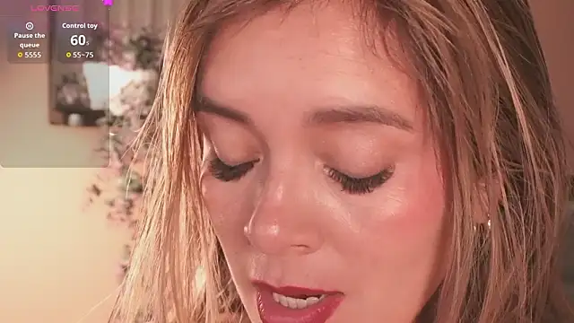 Nanis_dash live sex cam