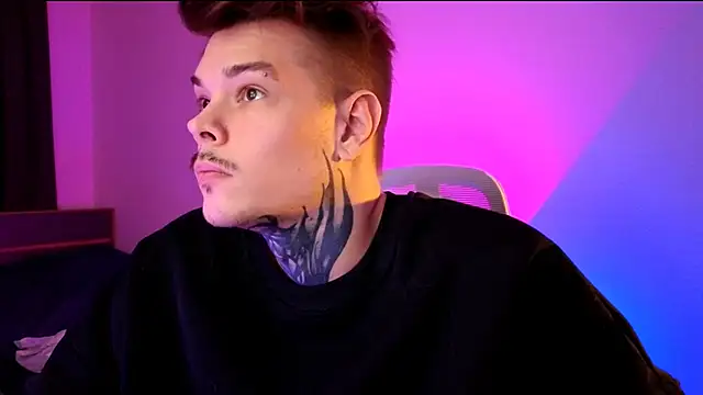 DENIS_HERE live sex cam