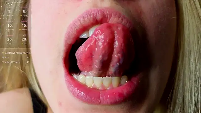 TiffinyMergist's cam snapshot