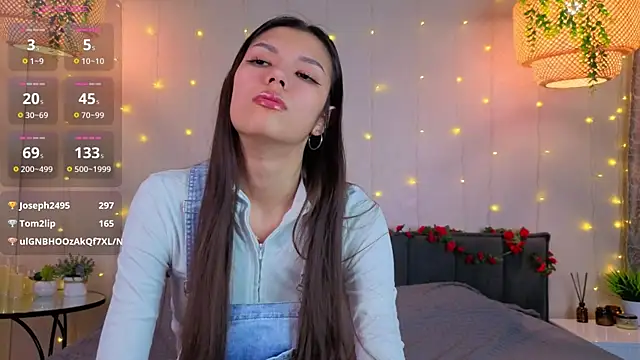 NeliaBermea live sex cam