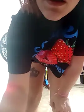 Putitaa34's cam snapshot