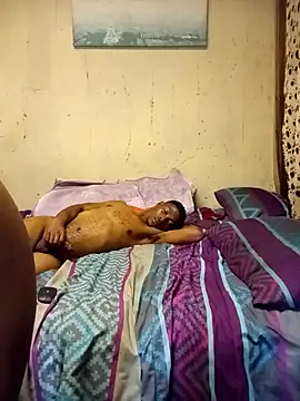 KruellaR1de3's cam snapshot