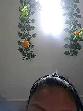 Tatianna_Loove_'s cam snapshot