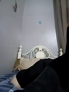 Milan-88 live sex cam