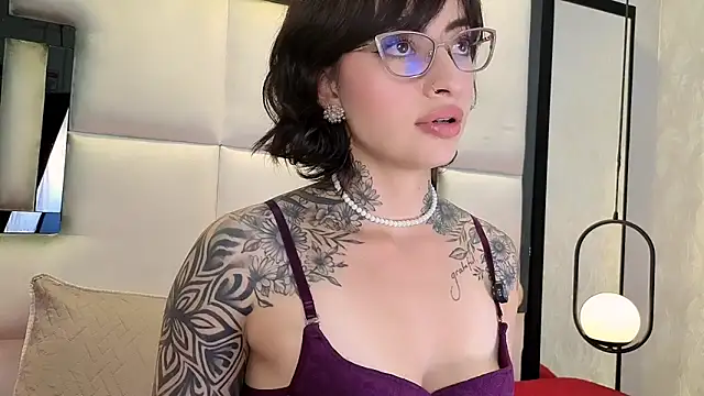 JuneCollins's cam snapshot