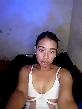 Aurora_fantasyPink's cam snapshot