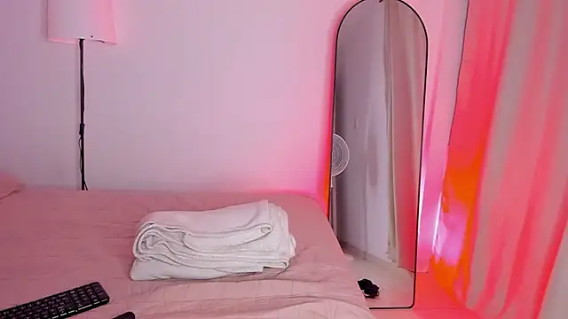 IsaGodess's cam snapshot