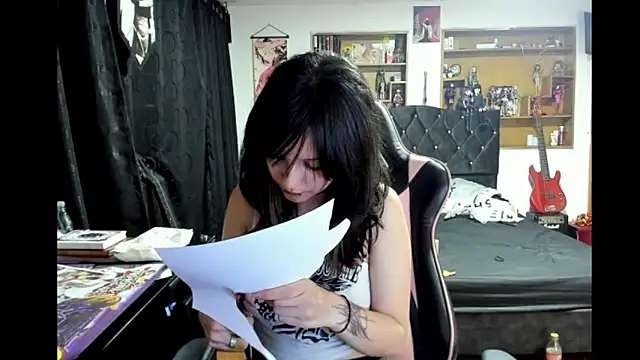 Maki_Zein_'s cam snapshot