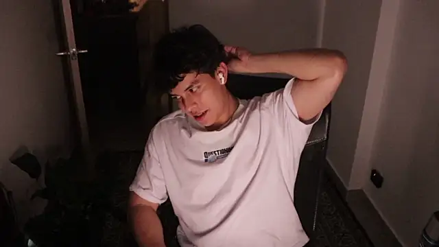 Tony_Hoffa live sex cam