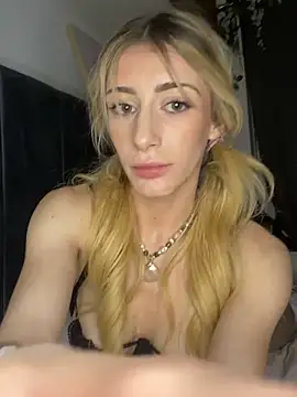 lily_rosexx's cam snapshot