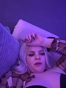 HannahCream's cam snapshot