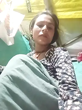 Cuty_priti's cam snapshot