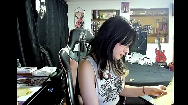 Maki_Zein_'s cam snapshot