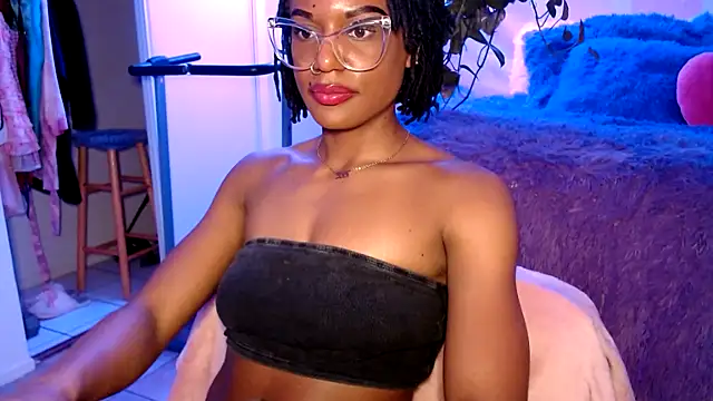 CocoSage's cam snapshot