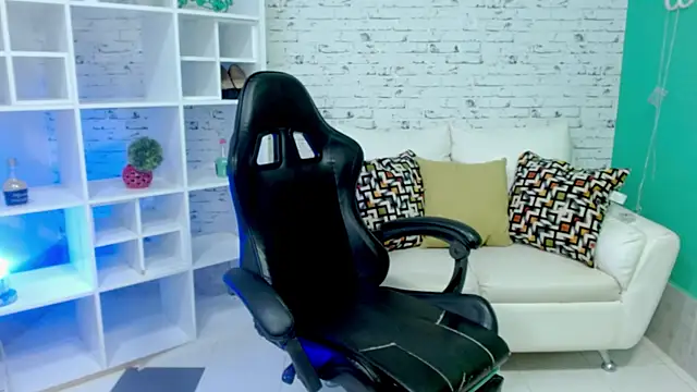 liss__greys's cam snapshot