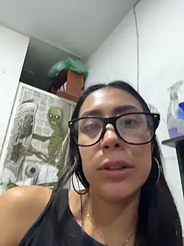 pregnant_sofii18's cam snapshot