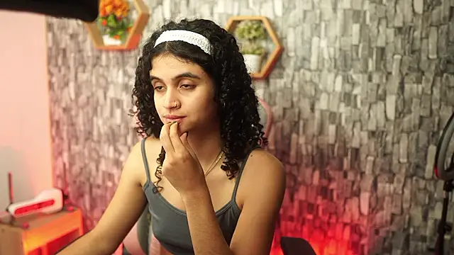 bonniie_98_'s cam snapshot