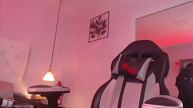 Liv20_'s cam snapshot