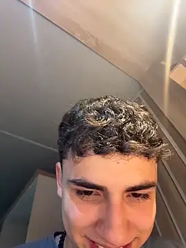 AdrianRinaldi live sex cam