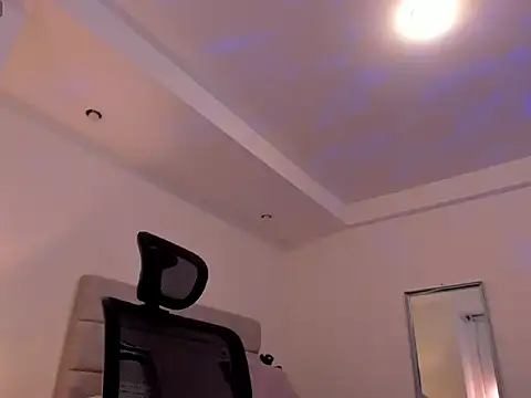 chris_morgan7's cam snapshot