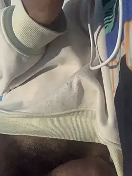 mondacuo3000's cam snapshot