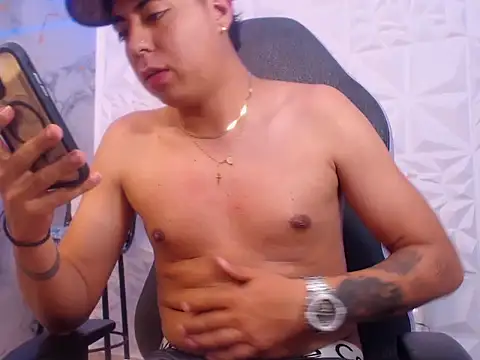 andres_jason's cam snapshot