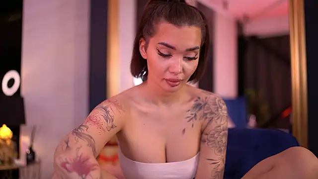 SashaFerrera's cam snapshot