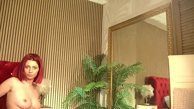 LunaHart's cam snapshot