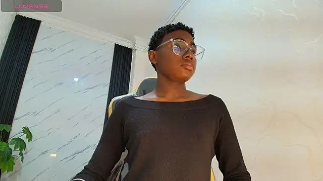 teylor_lovee live sex cam