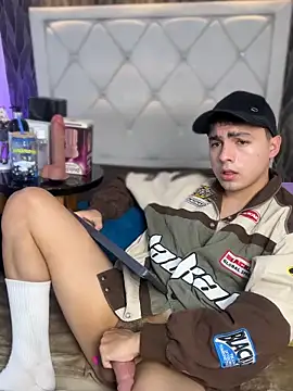 Samu_Hott live sex cam